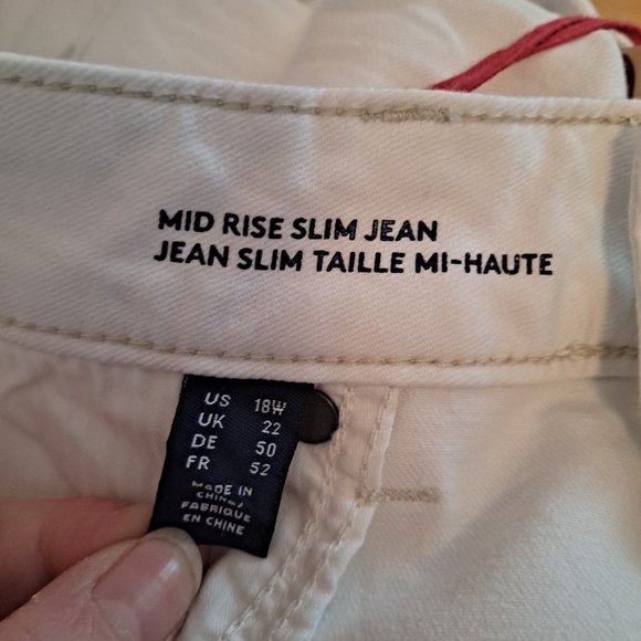 New NWT Lands End White Mid Rise Slim Denim Jeans - Picture 8 of 9